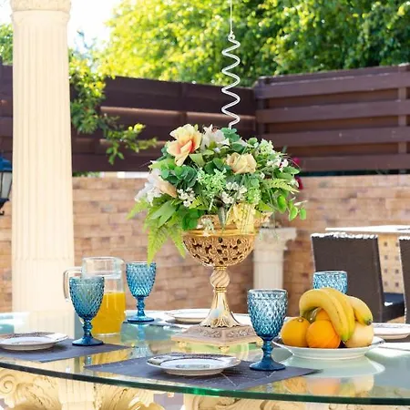 Villa Luxury 4 Bedroom In Prime Location Limassol