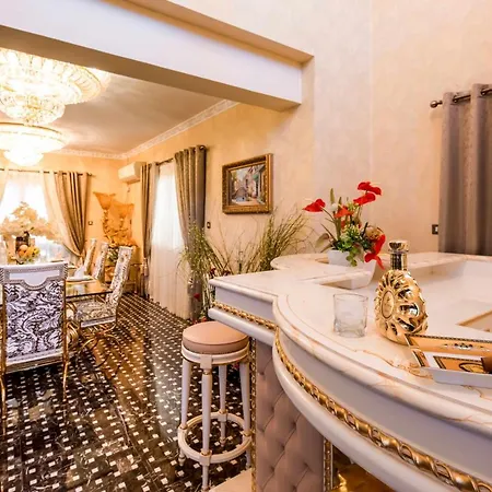 Вилла Luxury 4 Bedroom In Prime Location *