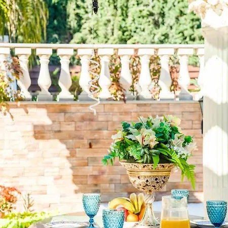 Luxury 4 Bedroom In Prime Location Λεμεσός