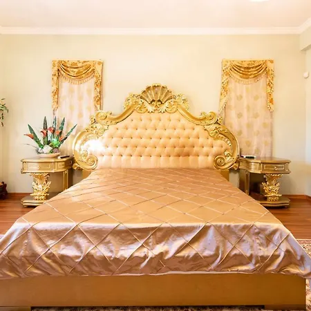 Вилла Luxury 4 Bedroom In Prime Location *
