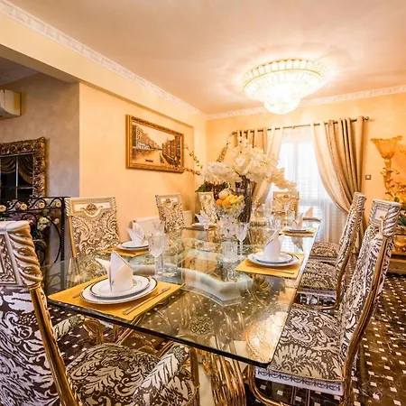 Luxury 4 Bedroom In Prime Location Вилла Лимасол